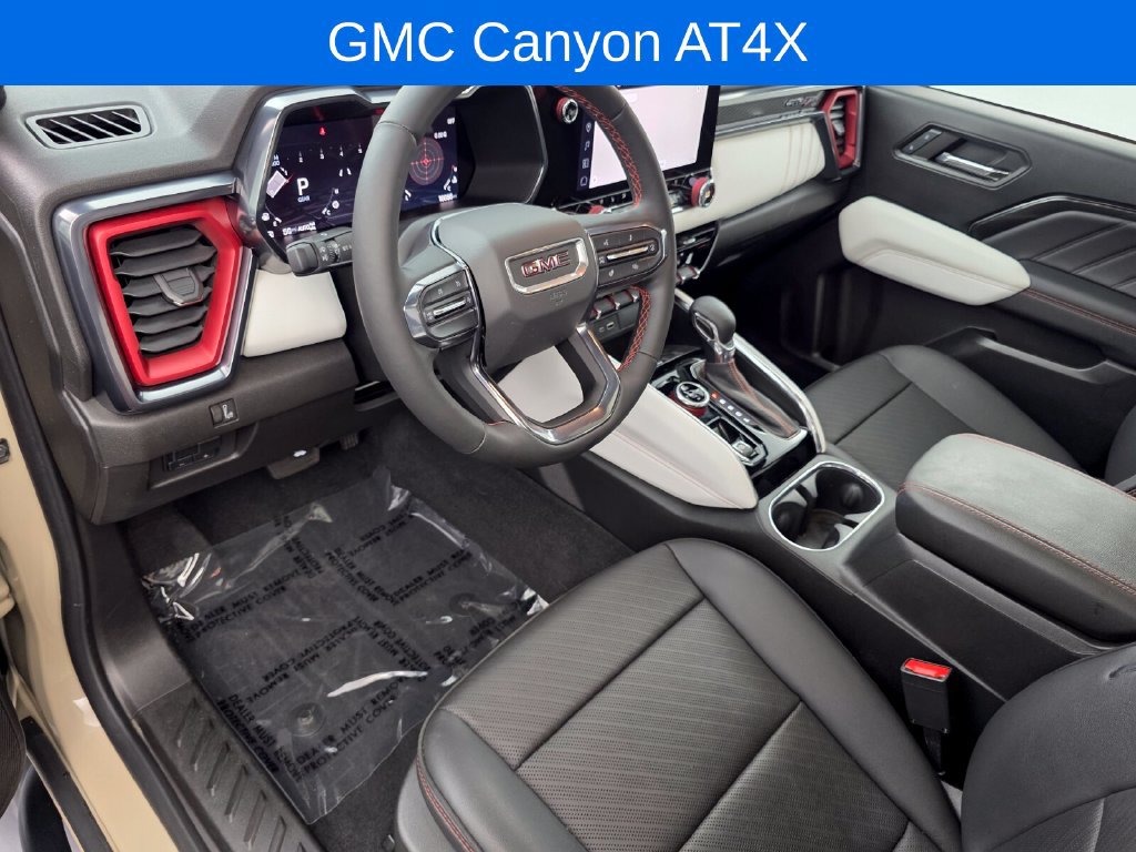 Used 2024 GMC Canyon AT4X AWD/4WD image 10