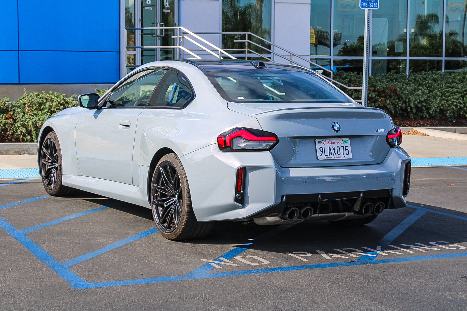 Used 2024 BMW M2 w/ M Driver's Package RWD image 9
