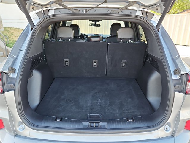 Used 2023 Ford Escape ST-Line w/ Tech Pack #1 FWD image 6