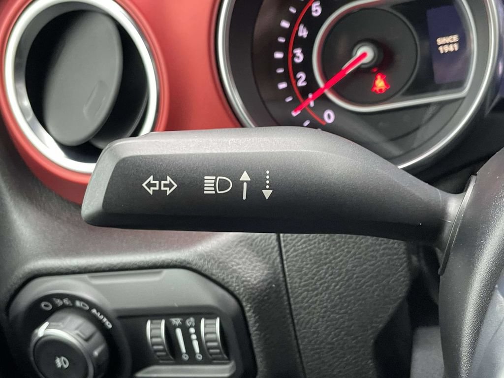 Certified 2019 Jeep Wrangler Unlimited Rubicon AWD/4WD image 33