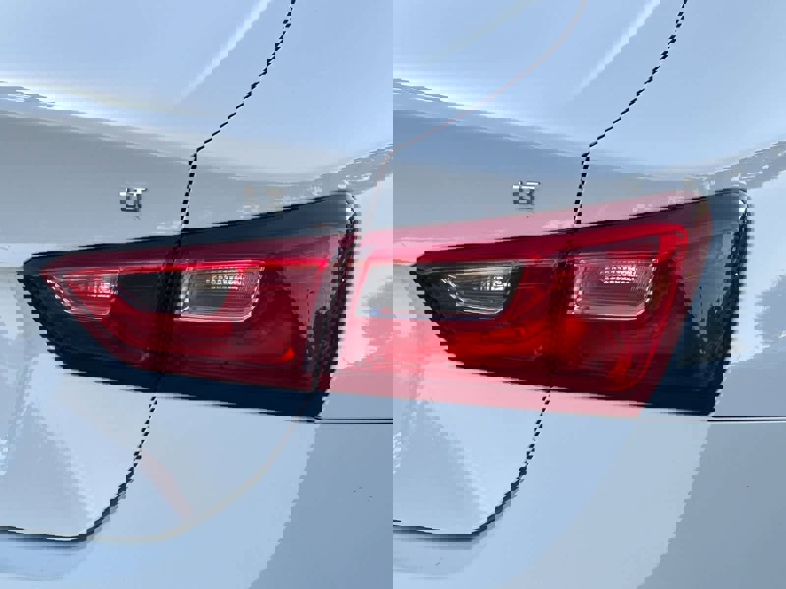 Used 2024 Chevrolet Malibu LT image 26