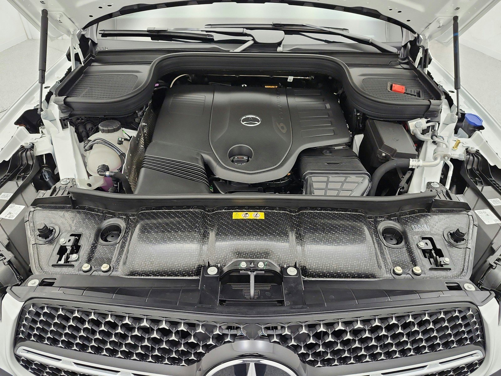 New 2026 Mercedes-Benz GLE 450 4MATIC Coupe image 12