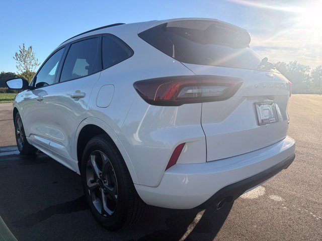 Used 2023 Ford Escape ST-Line w/ Equipment Group 301A FWD image 14