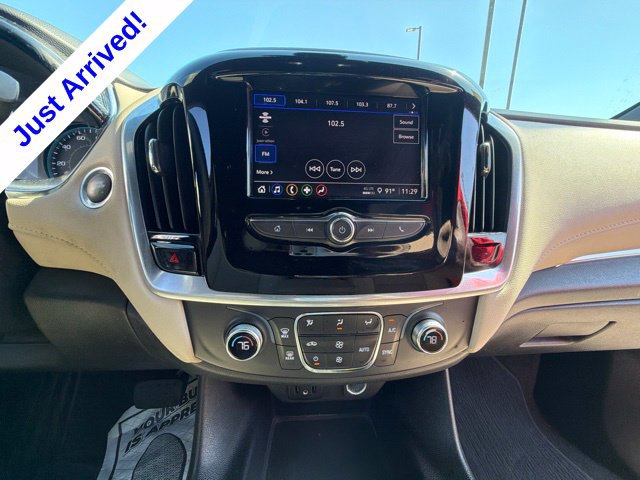 Used 2023 Chevrolet Traverse LS w/ Midnight/Sport Edition FWD image 28