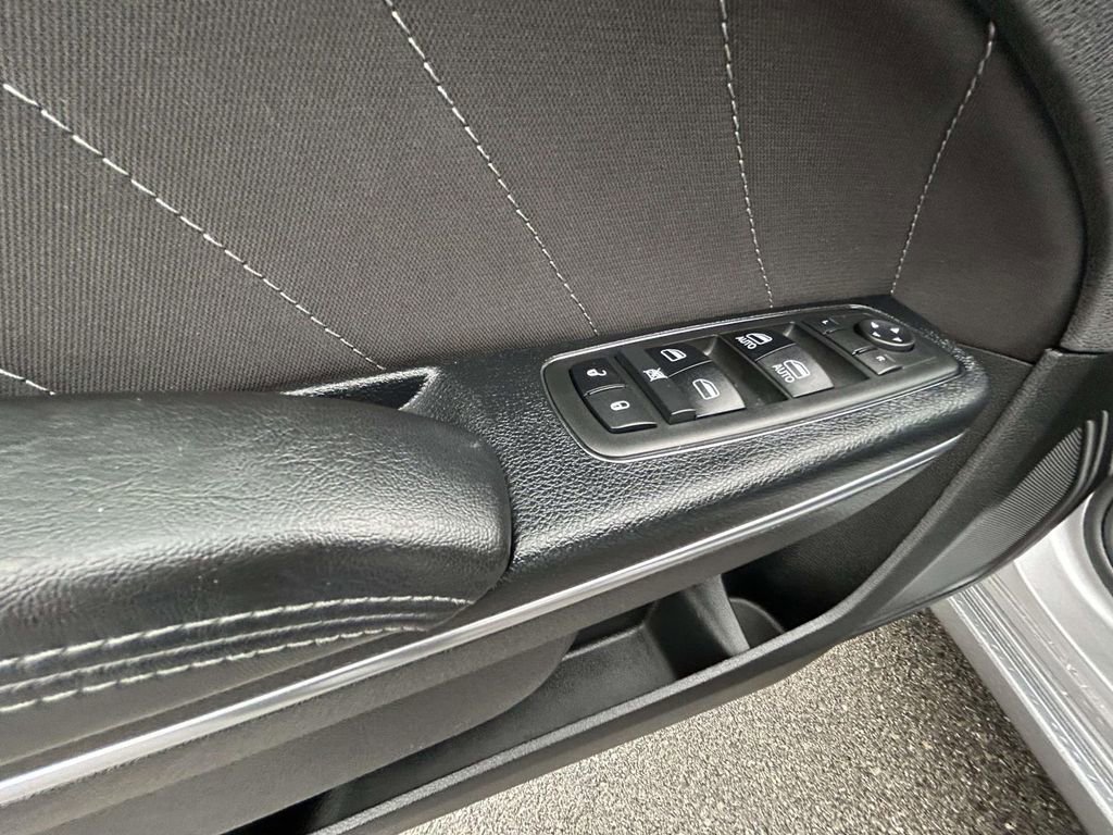 Used 2018 Dodge Charger GT w/ Navigation & Travel Group image 17