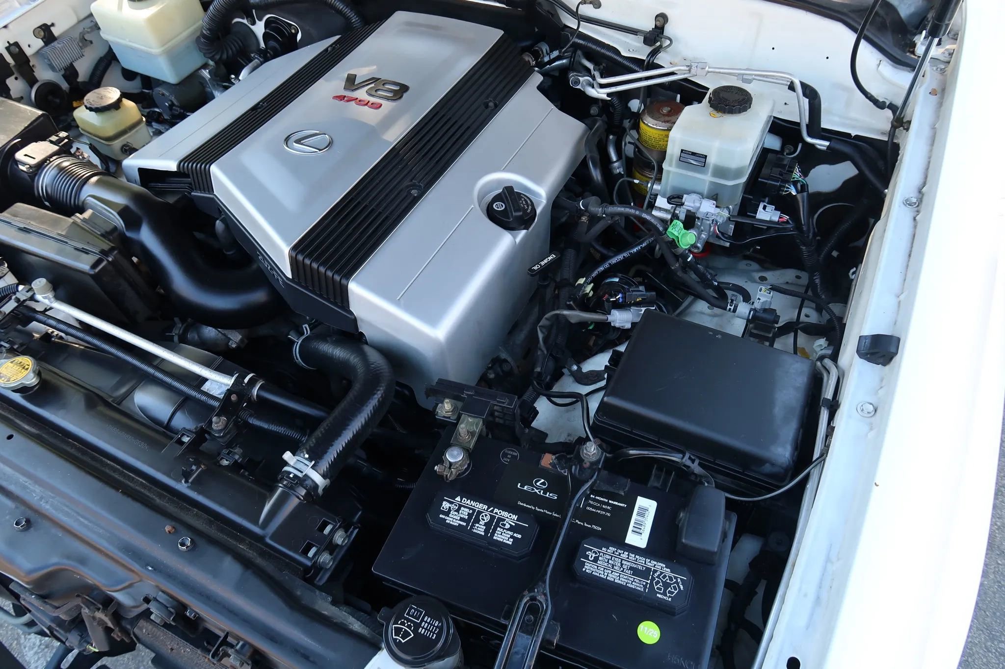 Used 2005 Lexus LX 470 4WD image 36