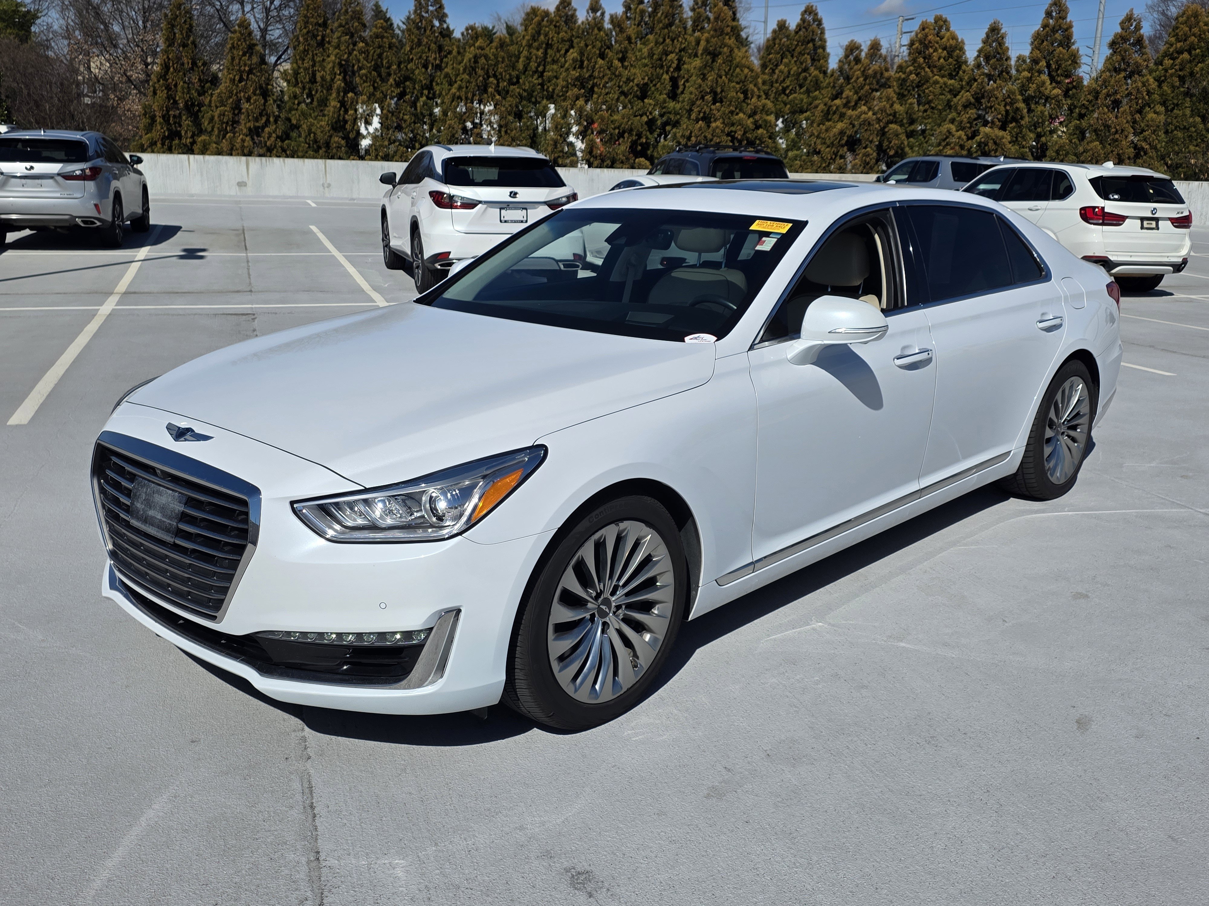 Used 2018 Genesis G90 5.0 Ultimate image 1