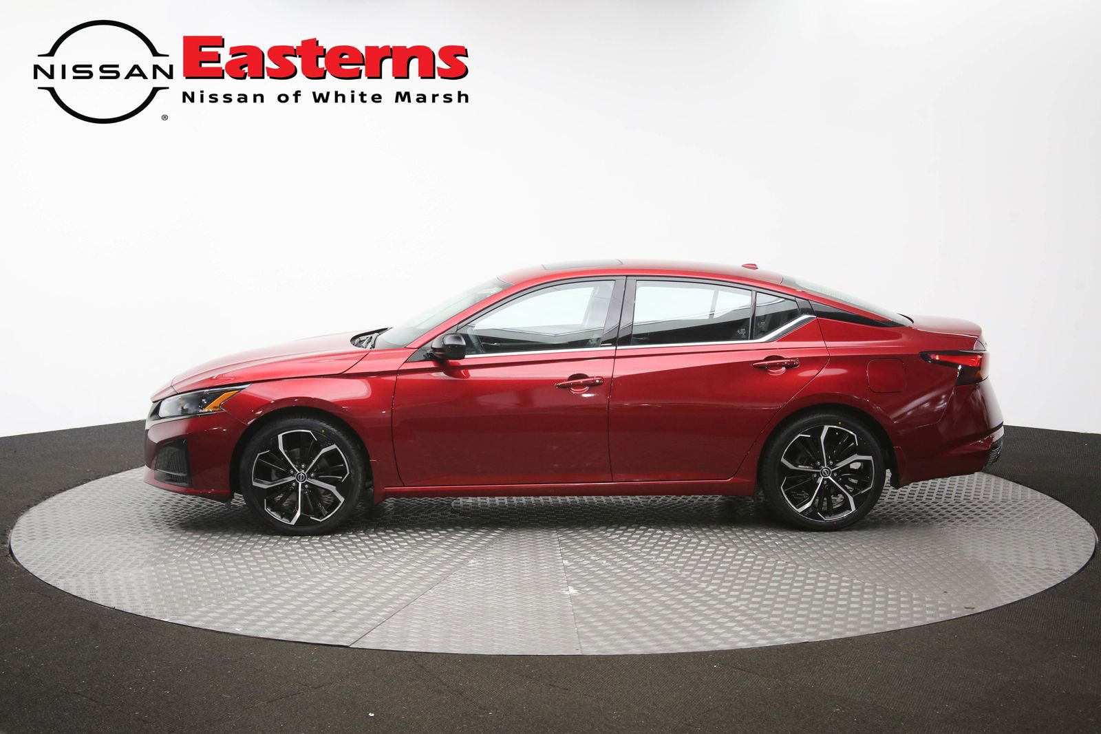 Used 2023 Nissan Altima 2.5 SR w/ SR Premium Package FWD image 59