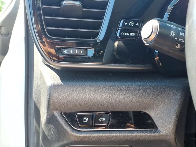 Used 2024 Lexus NX 250 FWD w/ Towing Package (2000 Lbs) image 15