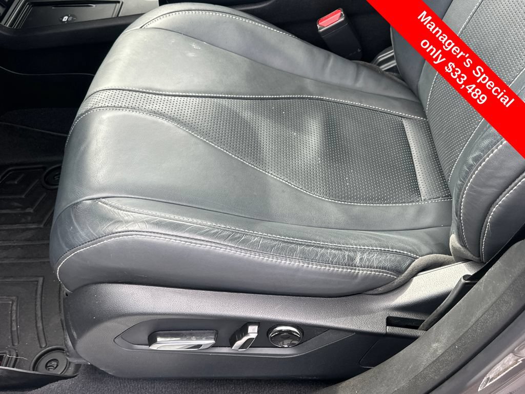 Used 2023 Acura RDX AWD w/ Technology Package image 9
