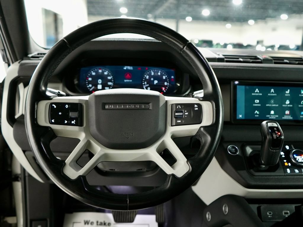 Used 2021 Land Rover Defender 110 SE image 16