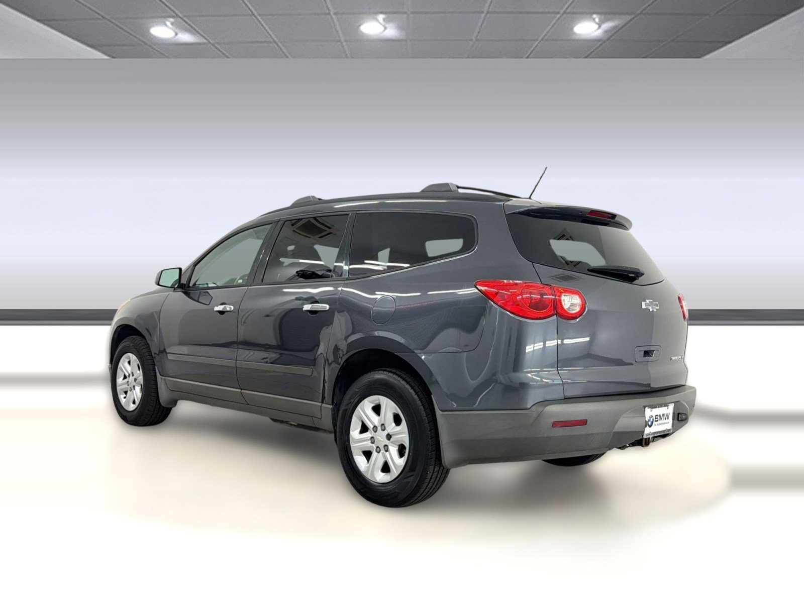 Used 2012 Chevrolet Traverse LS FWD image 3