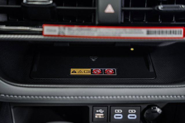 New 2026 Toyota Highlander Platinum image 24