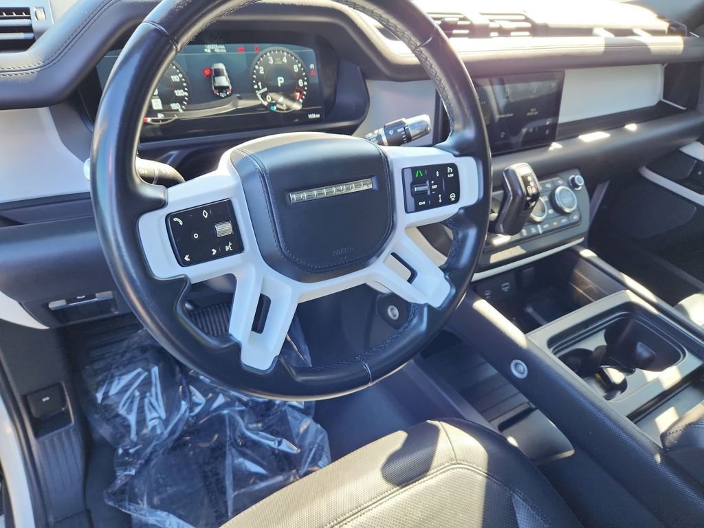 Used 2022 Land Rover Defender 110 X-Dynamic HSE AWD/4WD image 14