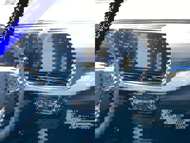 New 2026 Chevrolet Trax LT w/ Driver Confidence Package image 19