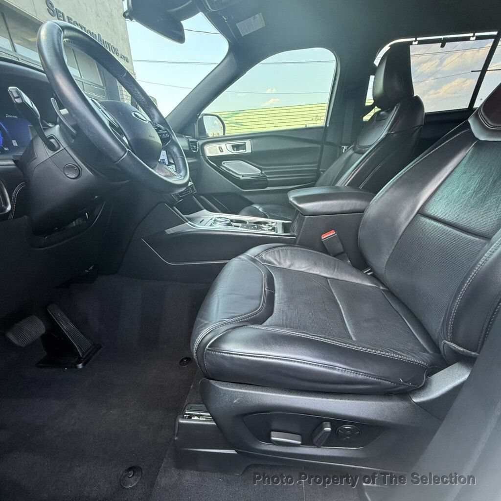Used 2021 Ford Explorer Platinum w/ Equipment Group 601A AWD/4WD image 39