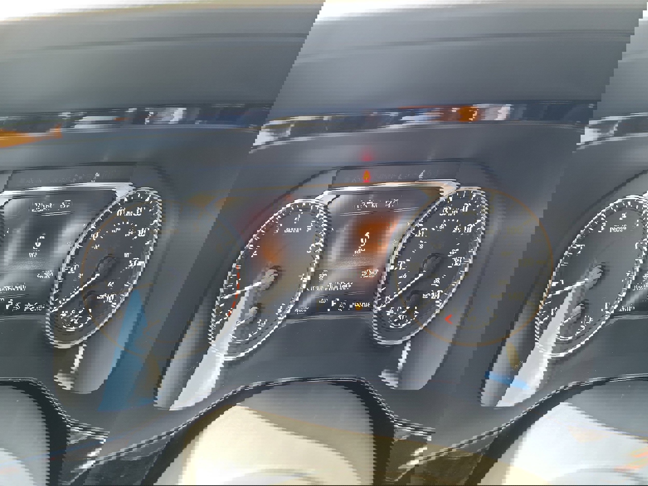 New 2025 Nissan Pathfinder SV image 20