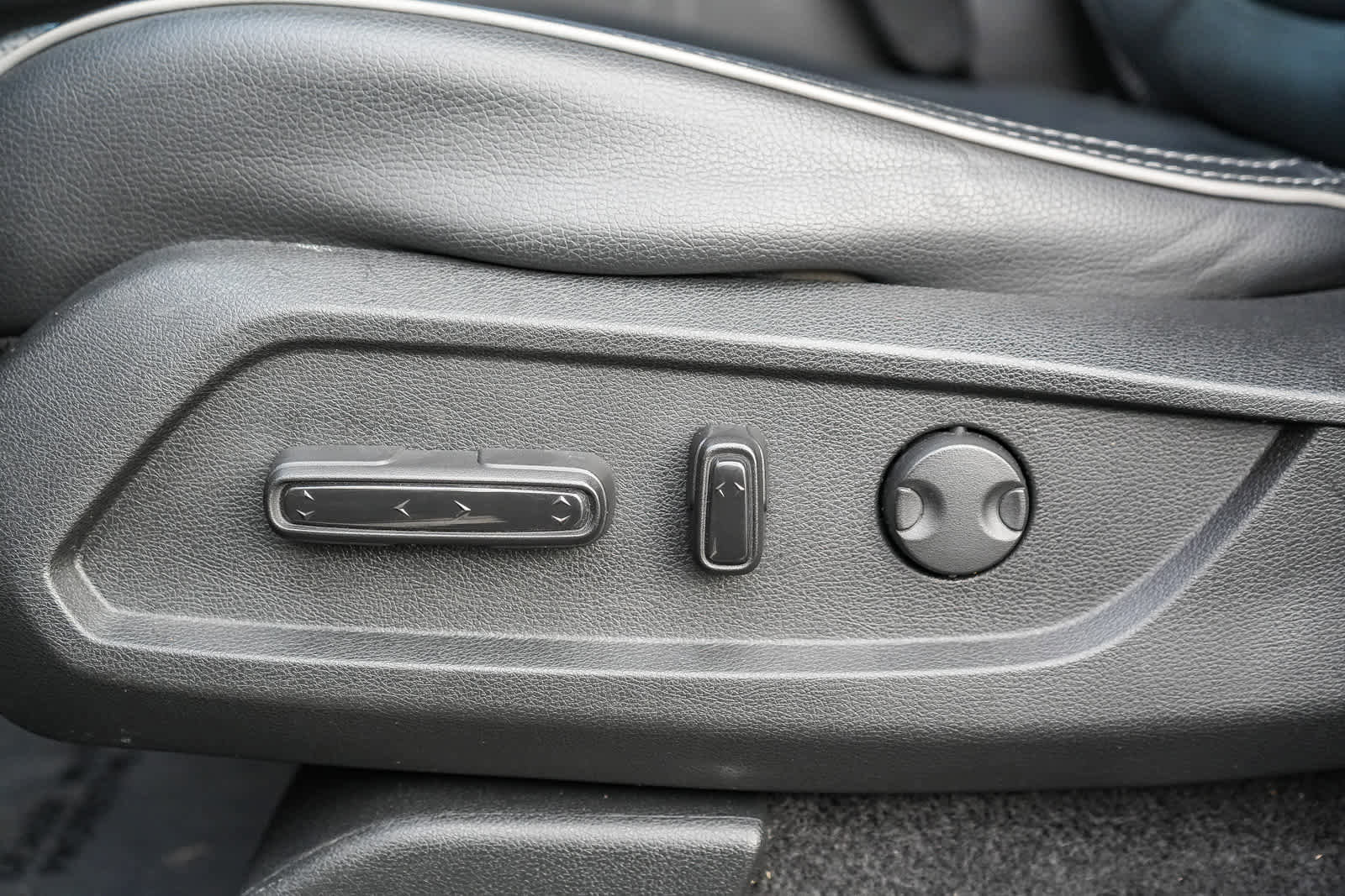 Used 2025 Honda Pilot Elite image 20