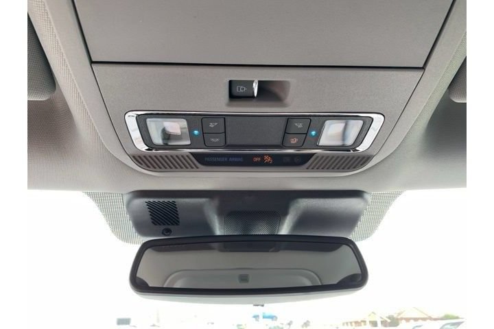 Used 2025 Ford F150 Lariat w/ Equipment Group 502A High AWD/4WD image 18