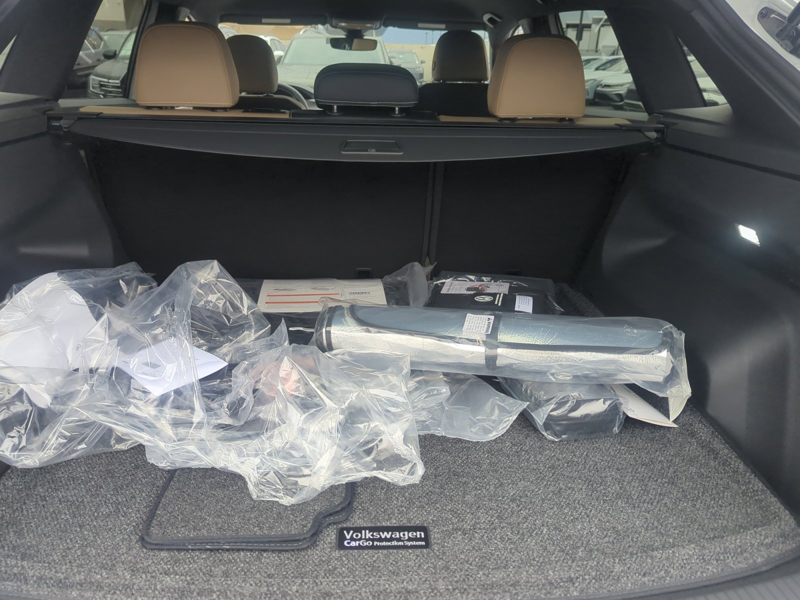 New 2026 Volkswagen Atlas Cross Sport SE image 29