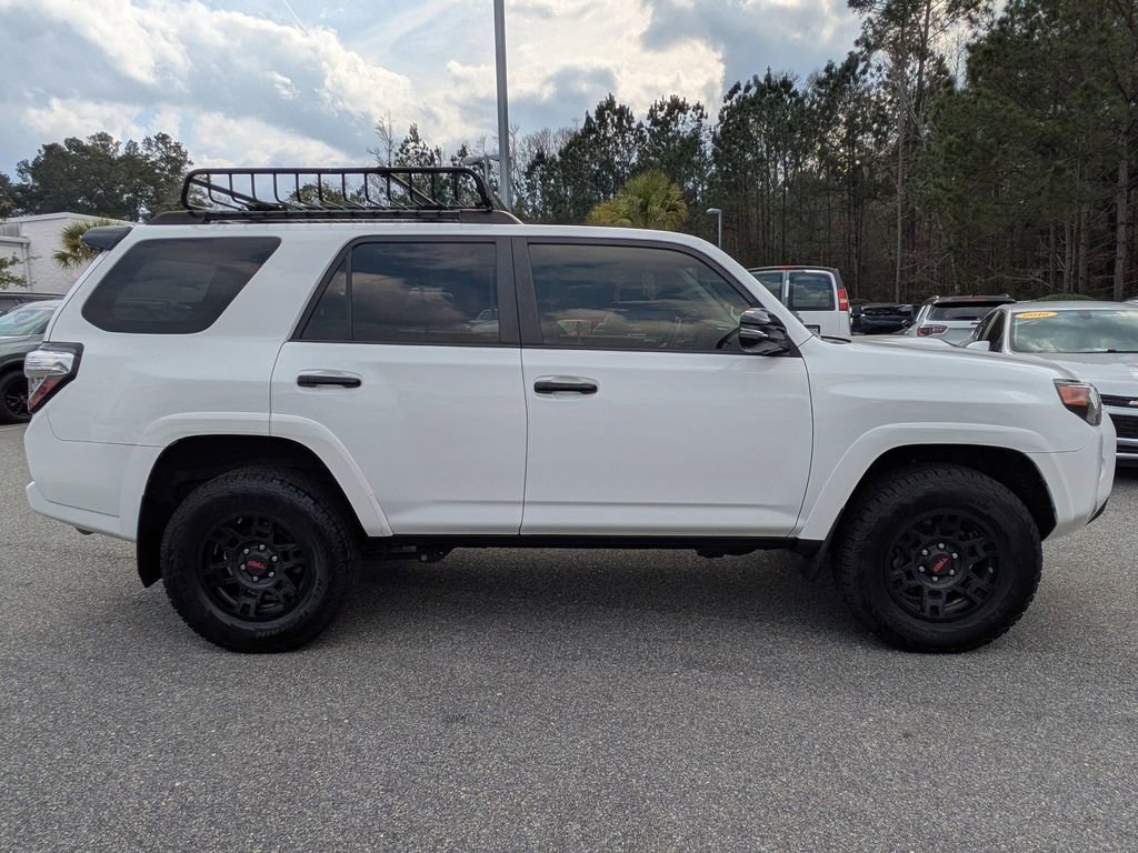 Used 2021 Toyota 4Runner Venture w/ Moonroof Package image 3