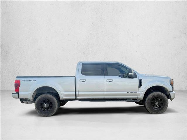 Used 2022 Ford F350 Lariat w/ Tremor Off-Road Package AWD/4WD image 4