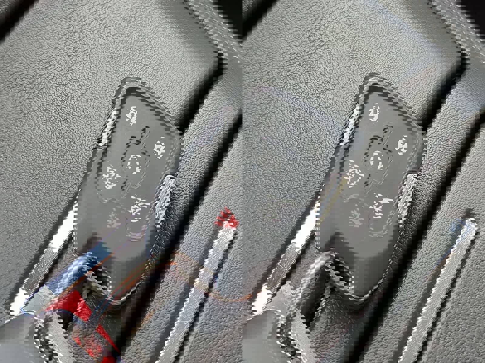 Used 2020 Chevrolet Tahoe Premier w/ Premier 6.2L Value Package image 33