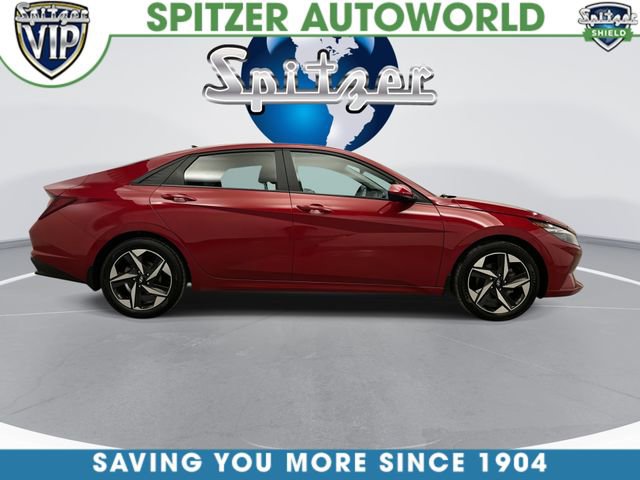 Used 2023 Hyundai Elantra SEL w/ Convenience Package FWD image 12