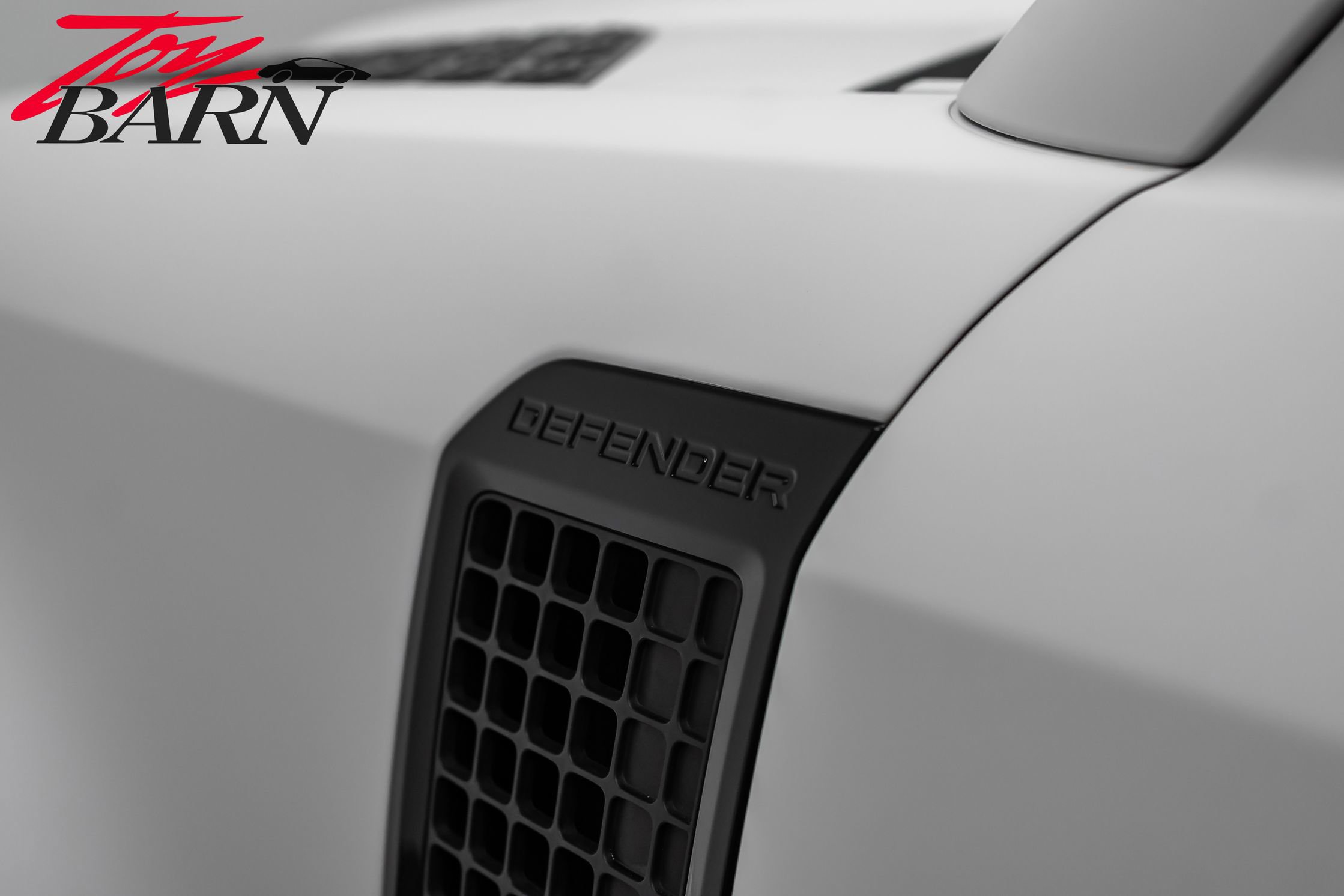 Used 2023 Land Rover Defender 130 SE image 15