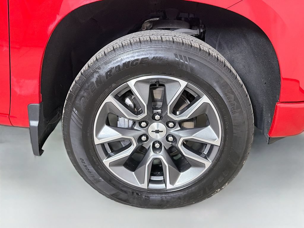 Used 2023 Chevrolet Silverado 1500 RST AWD/4WD image 28