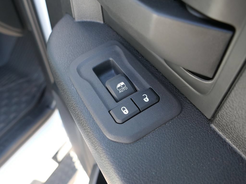 New 2025 RAM 2500 Tradesman AWD/4WD image 27