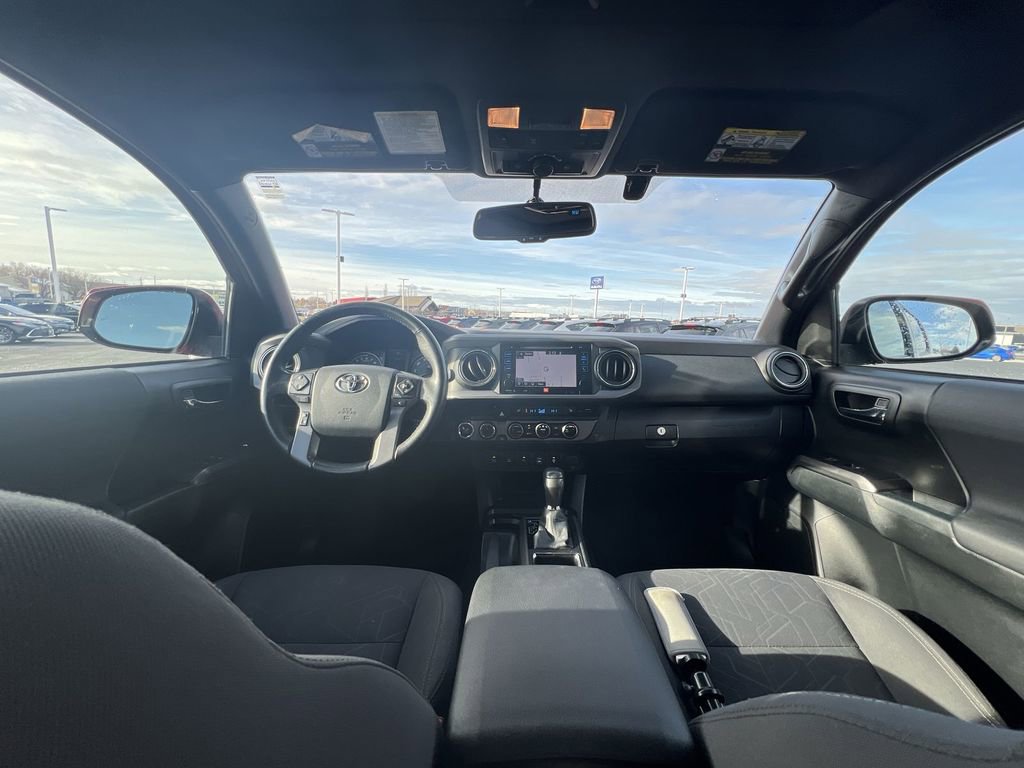 Used 2016 Toyota Tacoma TRD Off-Road image 21