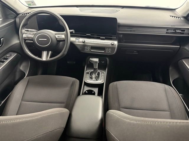 Certified 2025 Hyundai Kona SEL image 15