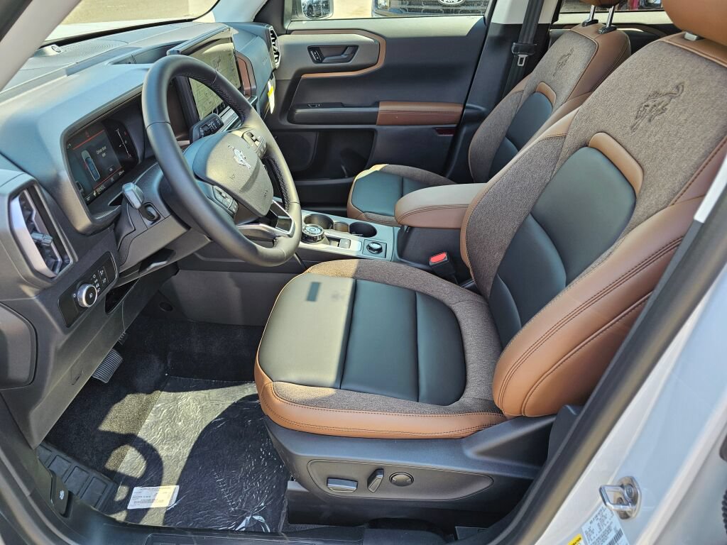 New 2026 Ford Bronco Sport Outer Banks w/ Outer Banks Tech Package+ AWD/4WD image 19