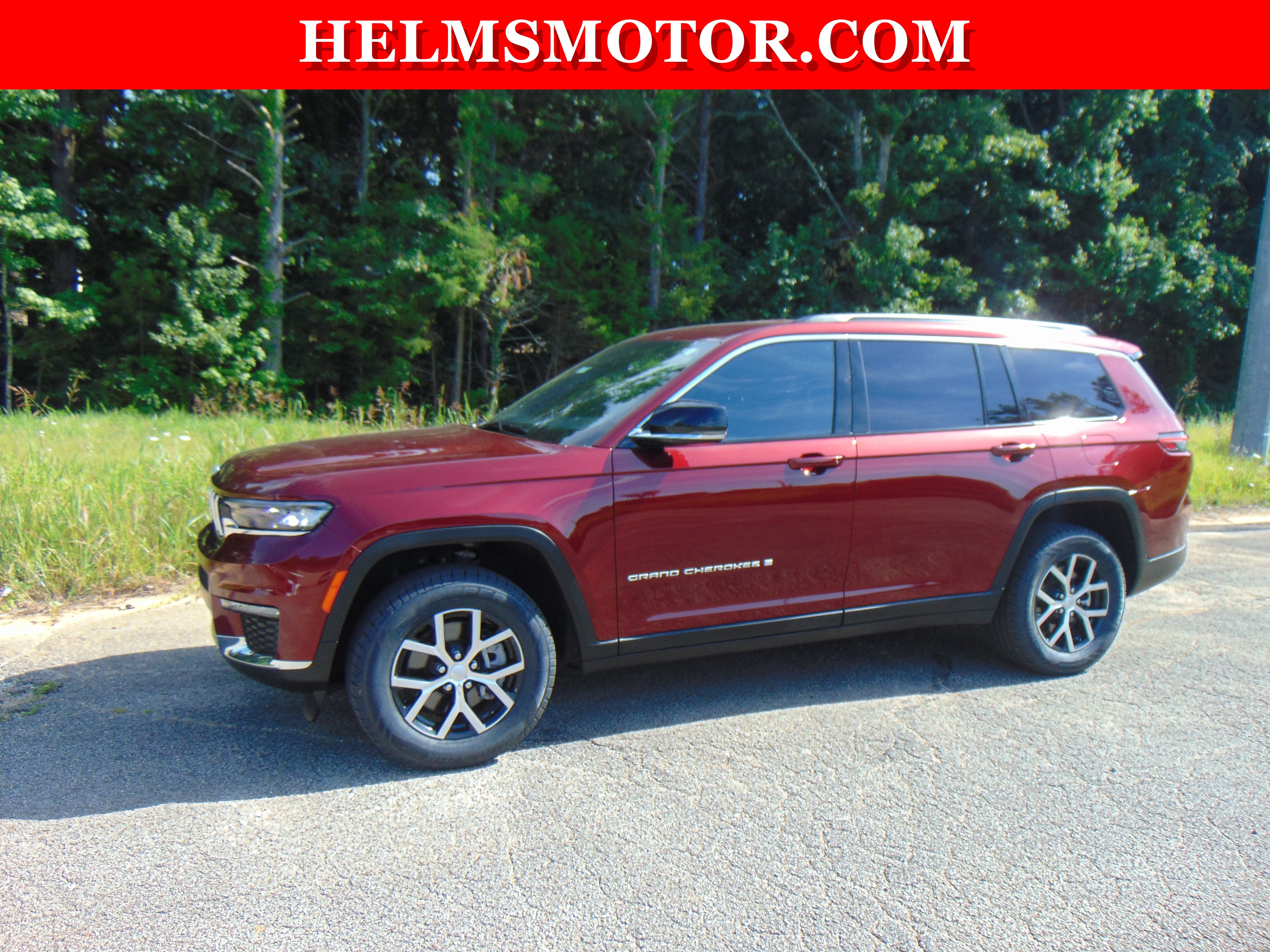 Used 2024 Jeep Grand Cherokee L Limited AWD/4WD image 2