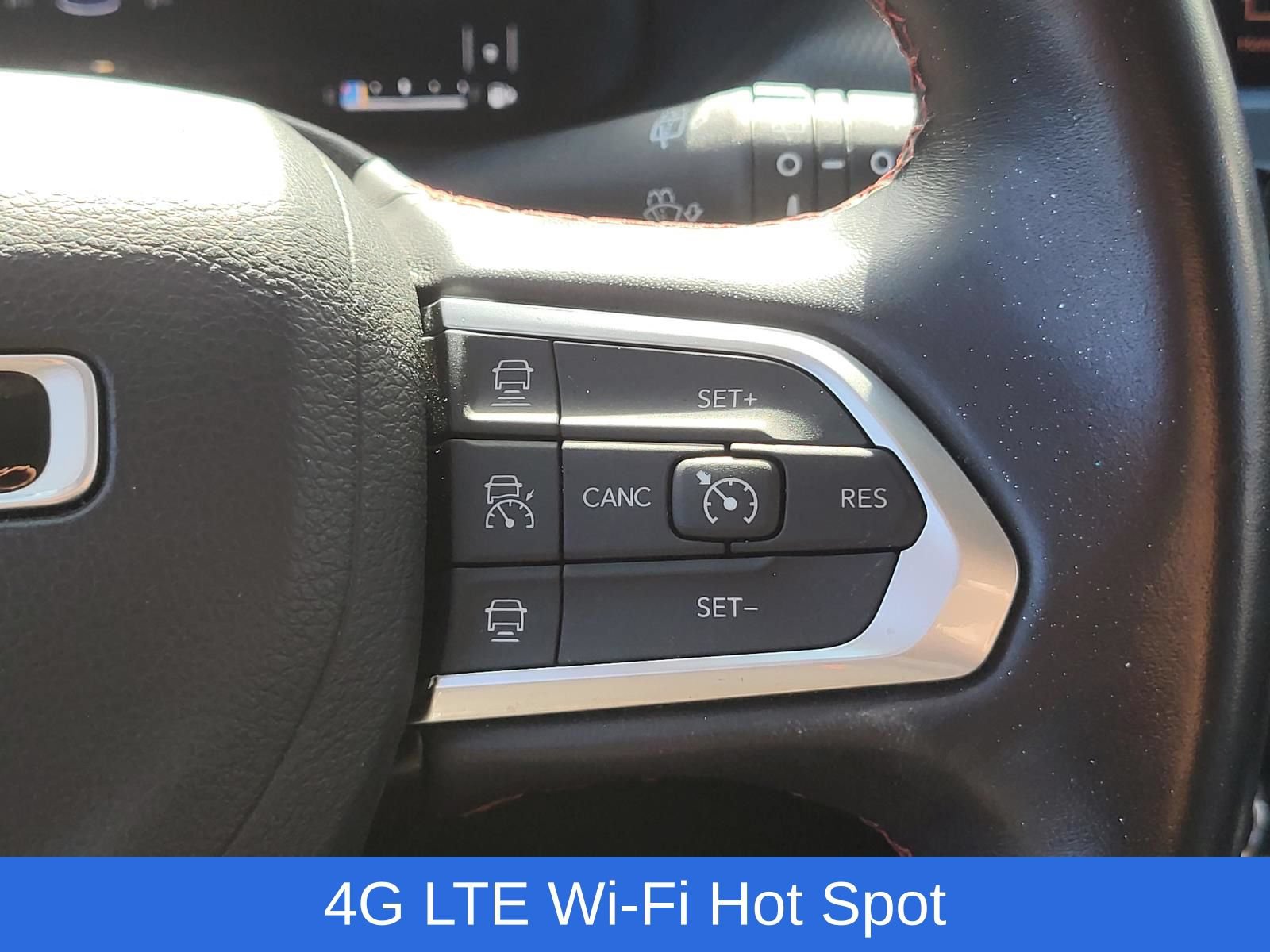 Used 2022 Jeep Compass Trailhawk w/ Trailhawk Elite Group AWD/4WD image 33