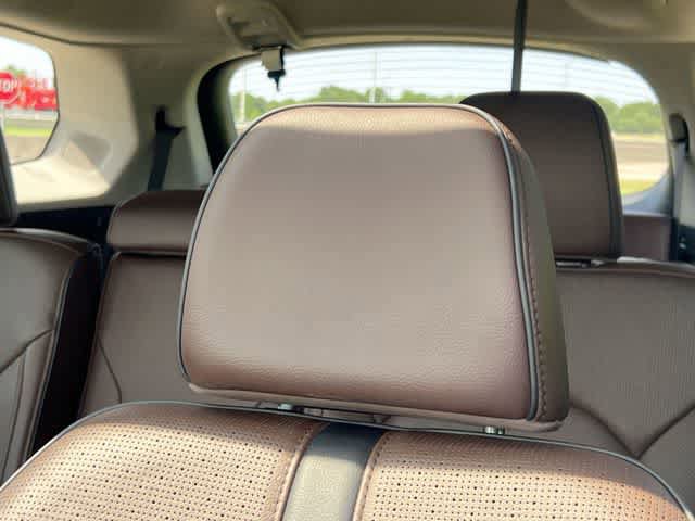 Used 2023 Honda Pilot Elite image 25