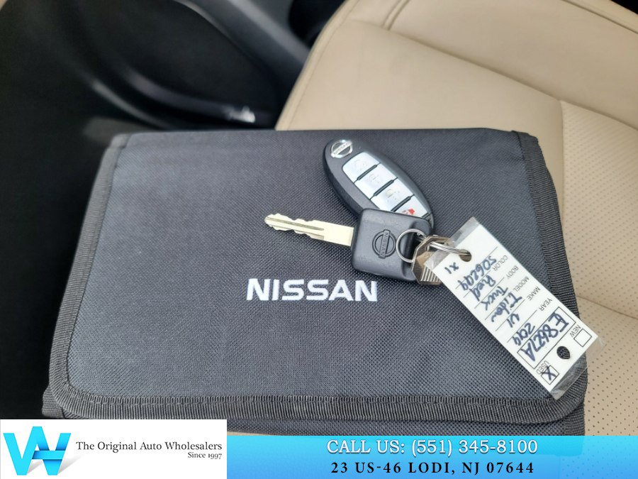 Used 2019 Nissan Titan SL AWD/4WD image 27