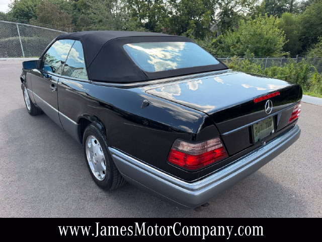 Used 1995 Mercedes-Benz E 320 Convertible image 5