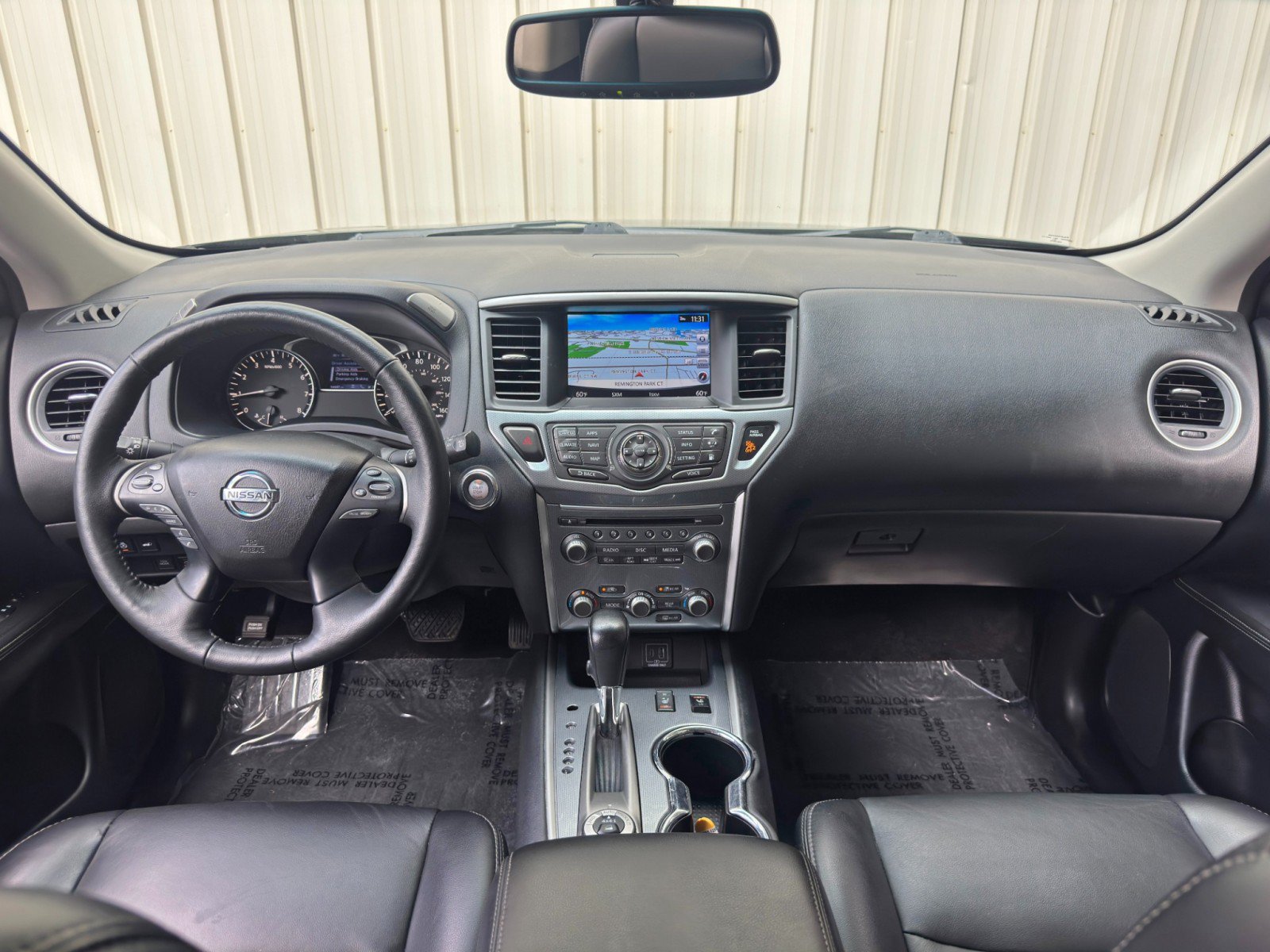 Used 2019 Nissan Pathfinder SL AWD/4WD image 11