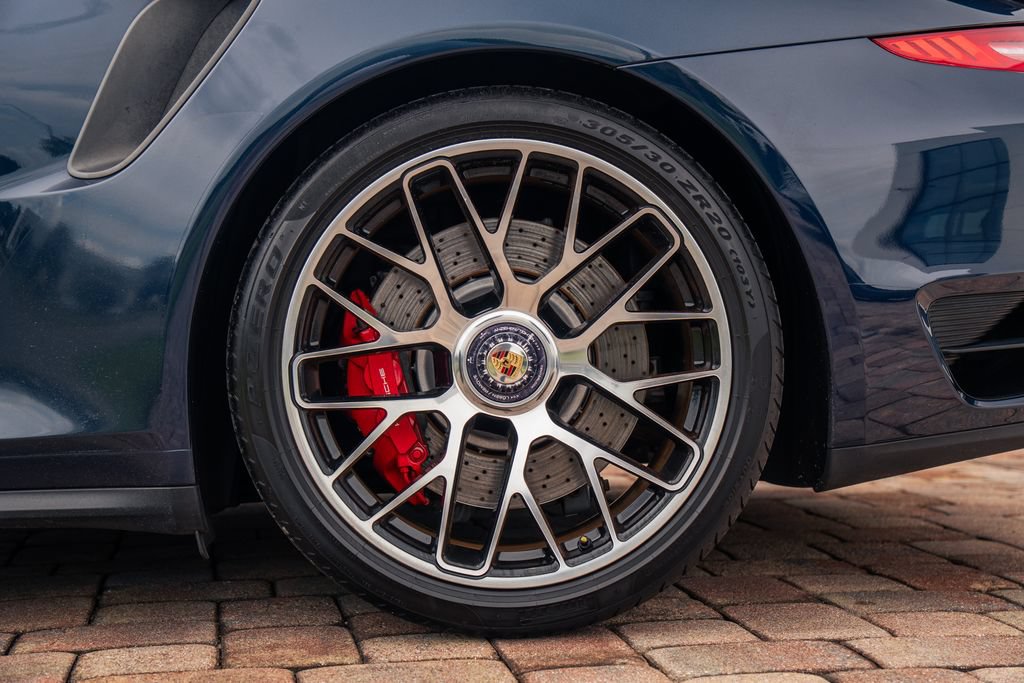 Used 2015 Porsche 911 Turbo AWD/4WD image 16