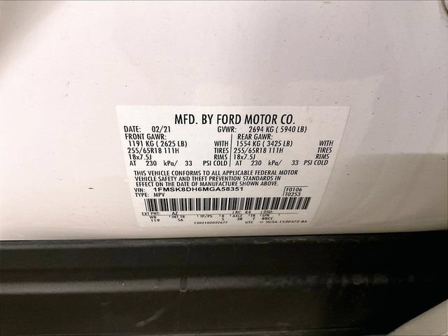 Used 2021 Ford Explorer XLT w/ Equipment Group 202A AWD/4WD image 34
