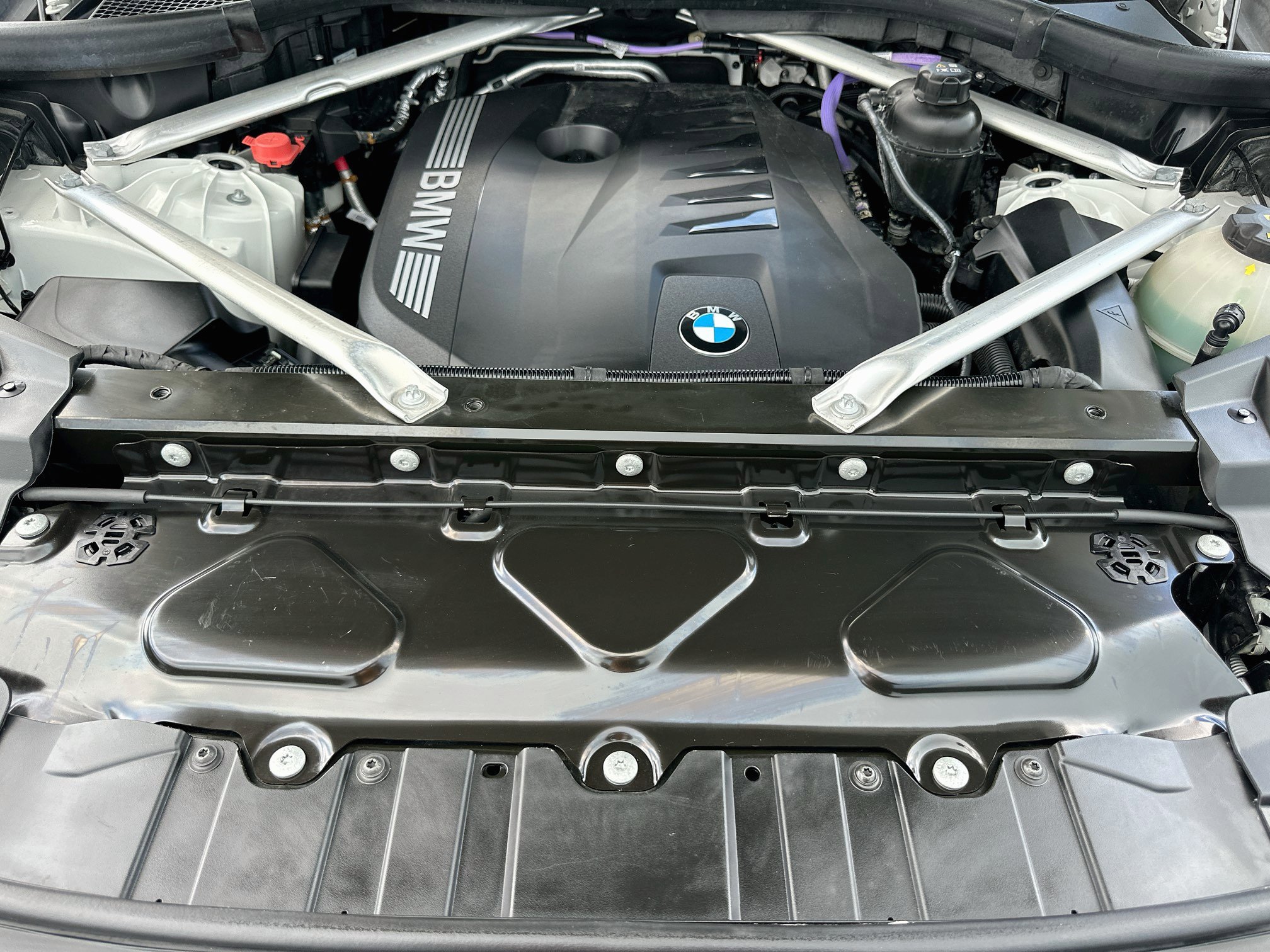 Used 2024 BMW X5 sDrive40i w/ M Sport Package RWD image 34