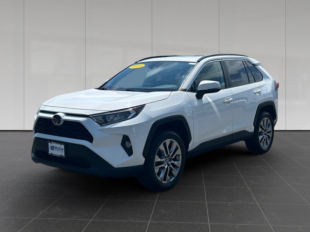 Used 2019 Toyota RAV4 XLE Premium w/ Cold Weather Package AWD/4WD image 1
