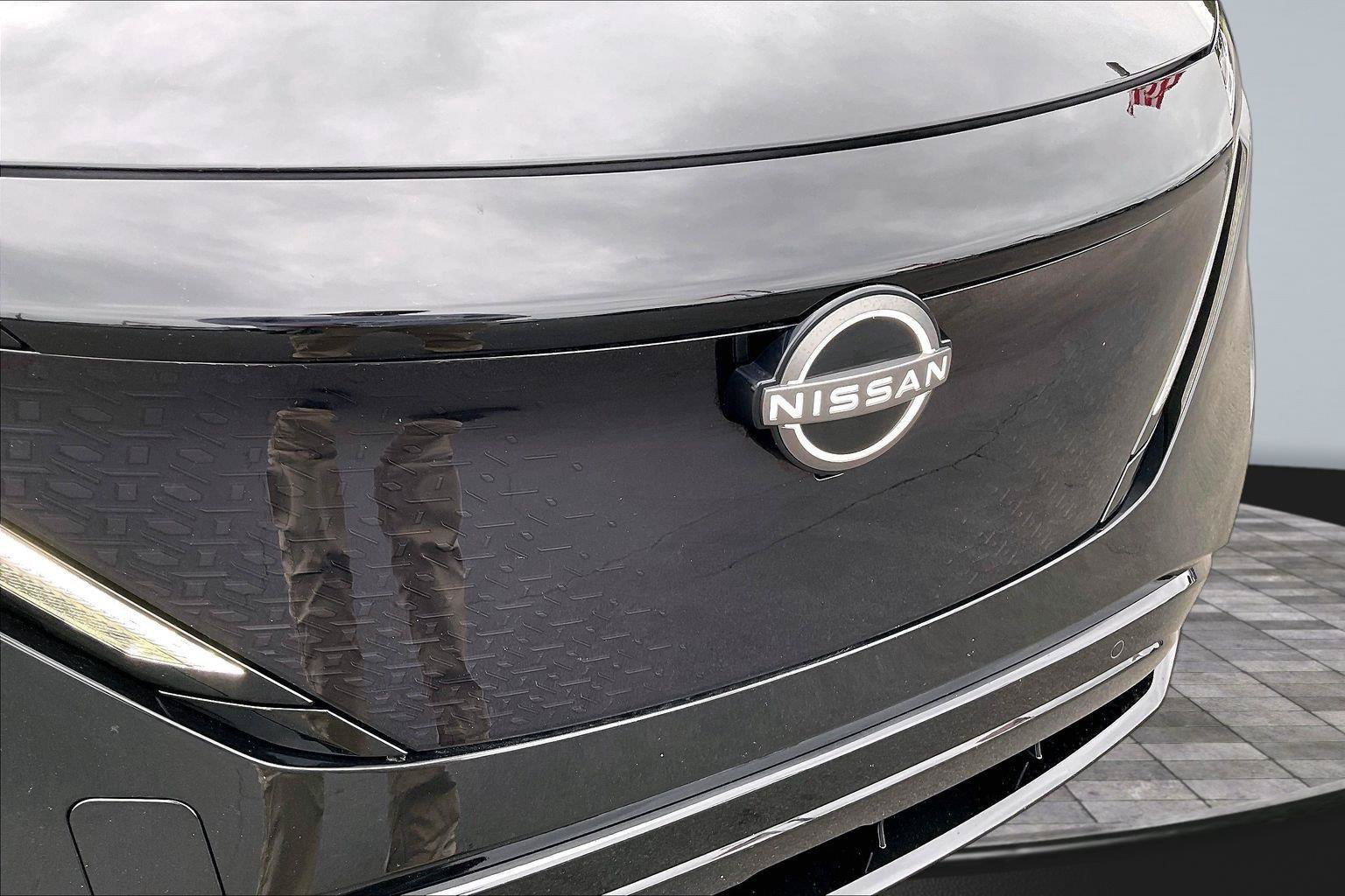 Certified 2023 Nissan Ariya FWD image 27