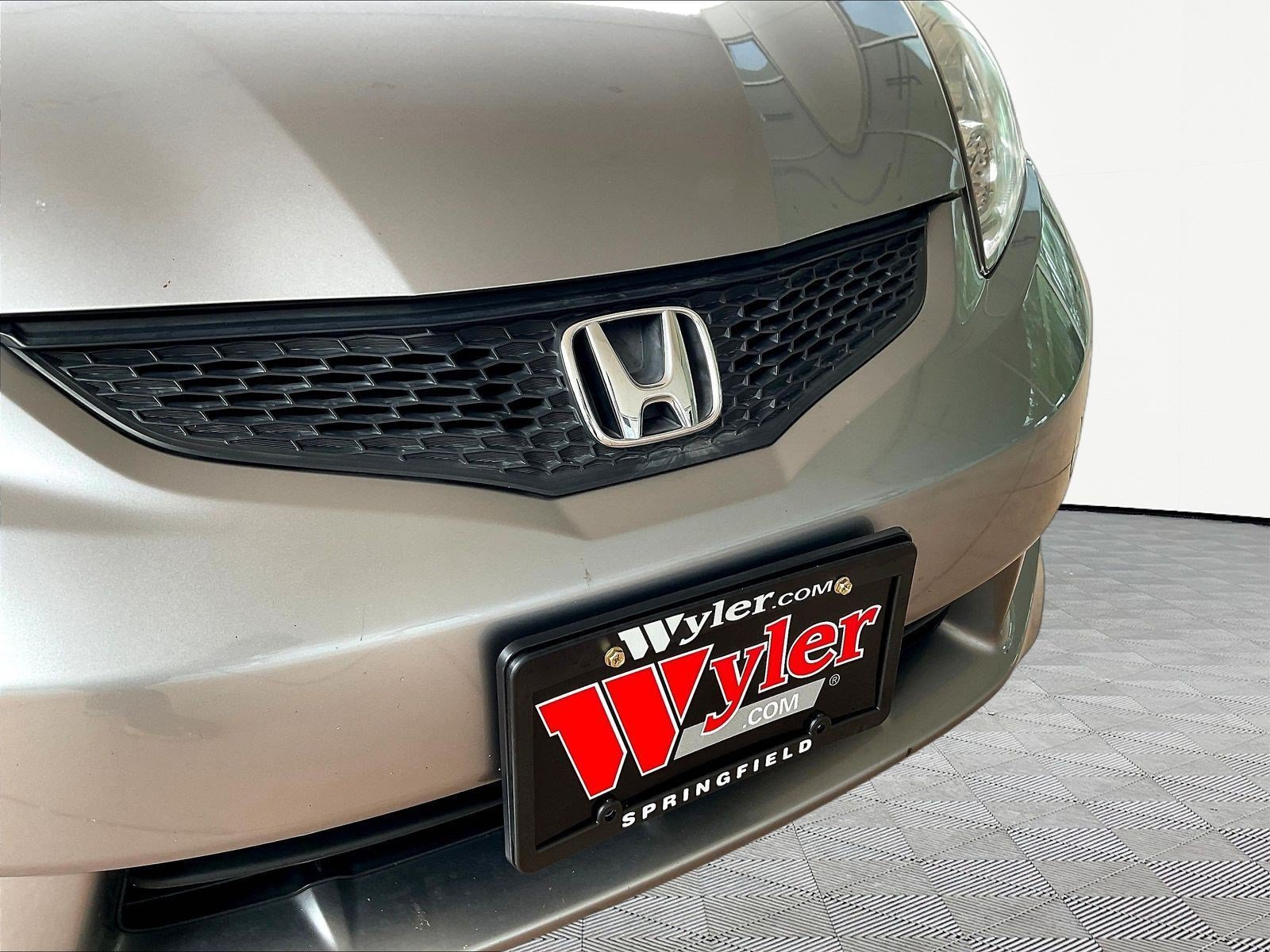 Used 2009 Honda Fit Sport image 28