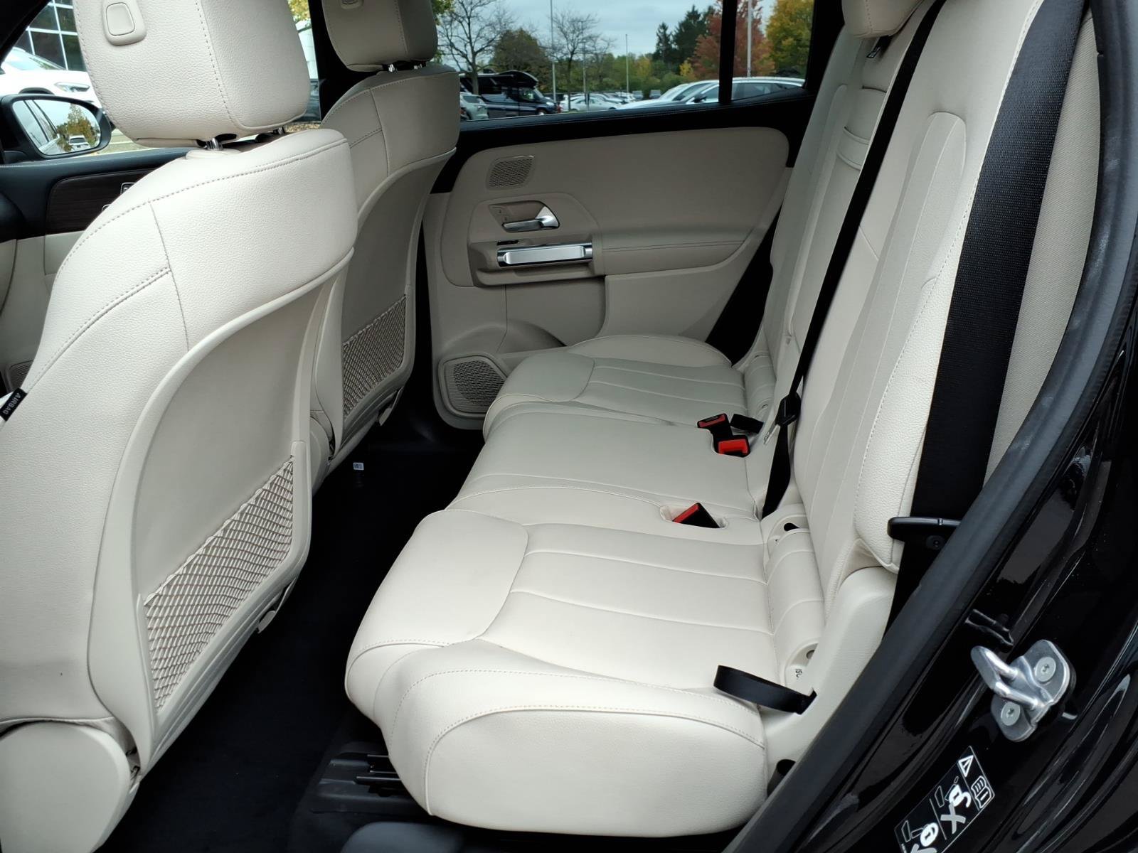 Certified 2025 Mercedes-Benz EQB 300 4MATIC image 12