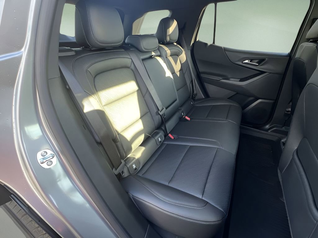 New 2026 Chevrolet Equinox LT w/ Convenience Package II image 25