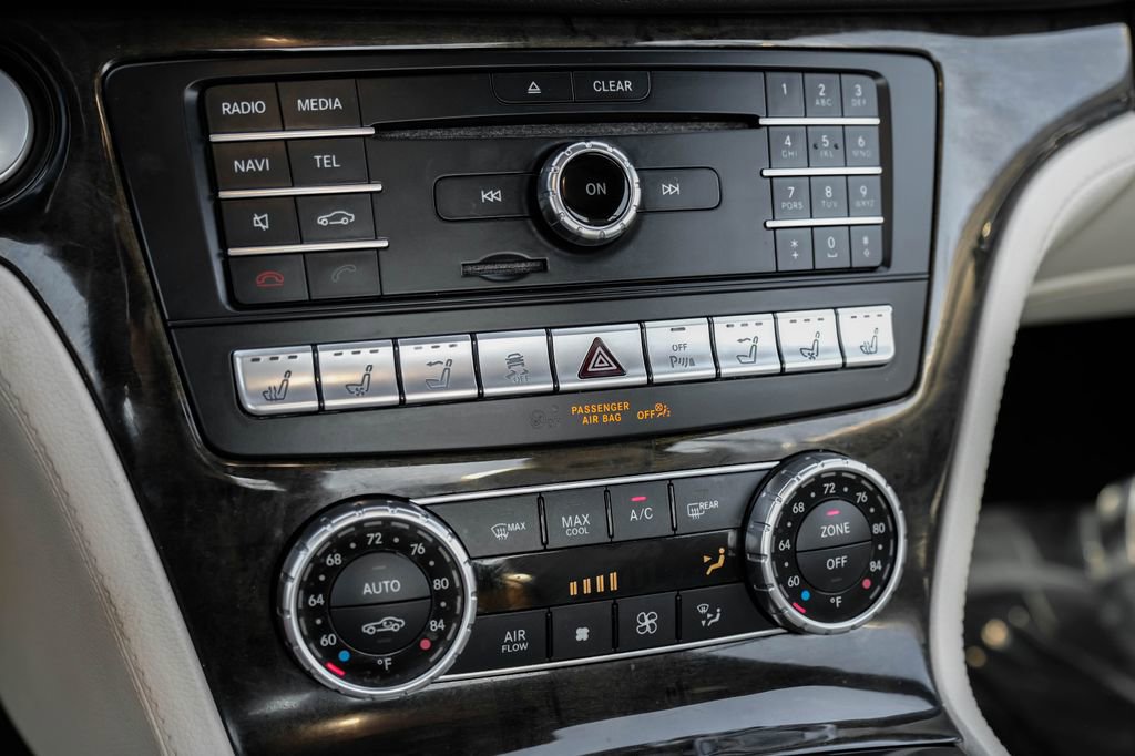 Used 2017 Mercedes-Benz SL 450 image 21