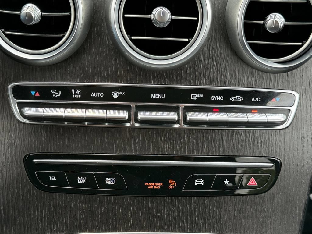 Used 2020 Mercedes-Benz GLC 300 4MATIC image 14